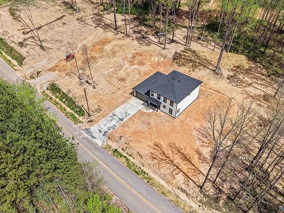 4th image of 18836 Holt Rd
