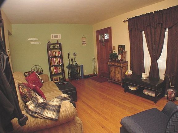 Spacious Living Room
