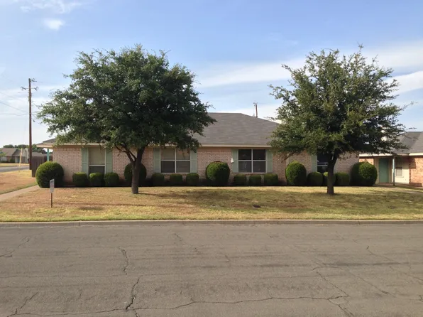 9117 Royal Ln, Woodway, TX 76712