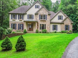 12610 Ashton Trl, Chardon, OH 44024