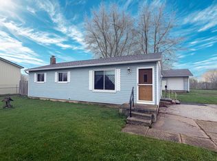 1920 Circle Dr, Fairgrove, MI 48733