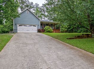 60 Riverside Ct, Hampton, GA 30228