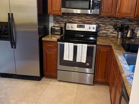 2nd image of 9273 SW 8th St APT 201