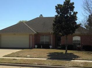 314 Roundabout Dr, Midlothian, TX 76065