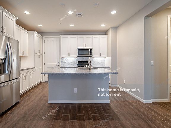 2nd image of 2477 W Market Pl Unit 25