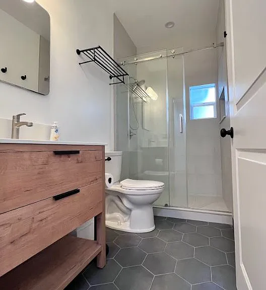 Hatteras St — Photo 26