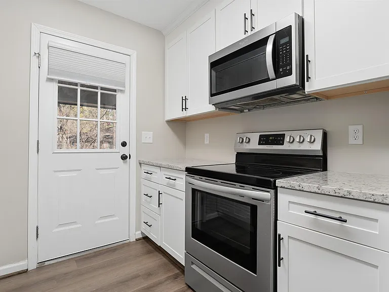 2087 Montreat Cir #2087 — Photo 11