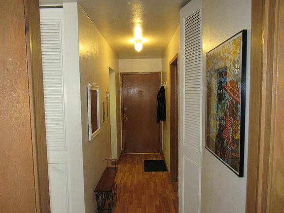 3rd image of 2523 N Oakland Ave
