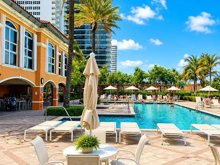 2080 S Ocean Dr #505 — Photo 3
