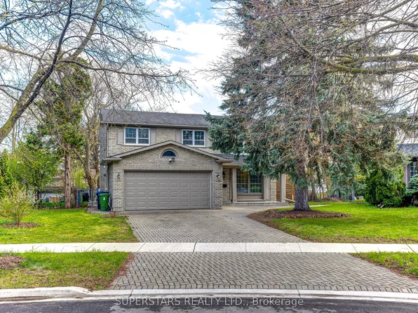 76 Hobart Dr, Toronto, ON M2J 3J7