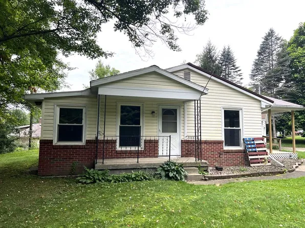 20 Maple St, Union City, PA 16438