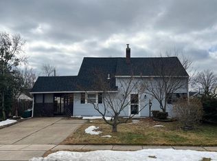 43 Russett Ln, Levittown, PA 19055