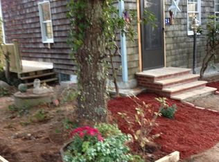 24 Old Usquepaugh Rd, South Kingstown, RI 02892