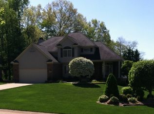 8741 Trenton Dr, White Lake, MI
