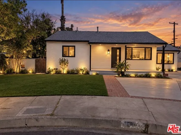 17807 Bromley Ct, Encino, CA