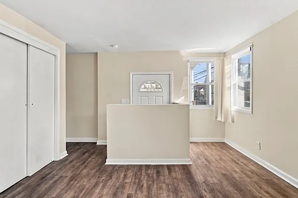 1 bed, 750 sqft, $2,200 — Photo 4