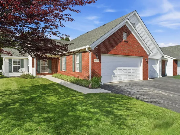 8046 Night Heron Ln, Pickerington, OH 43147