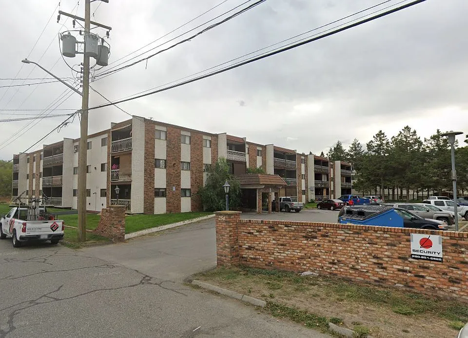 254 Beach Ave