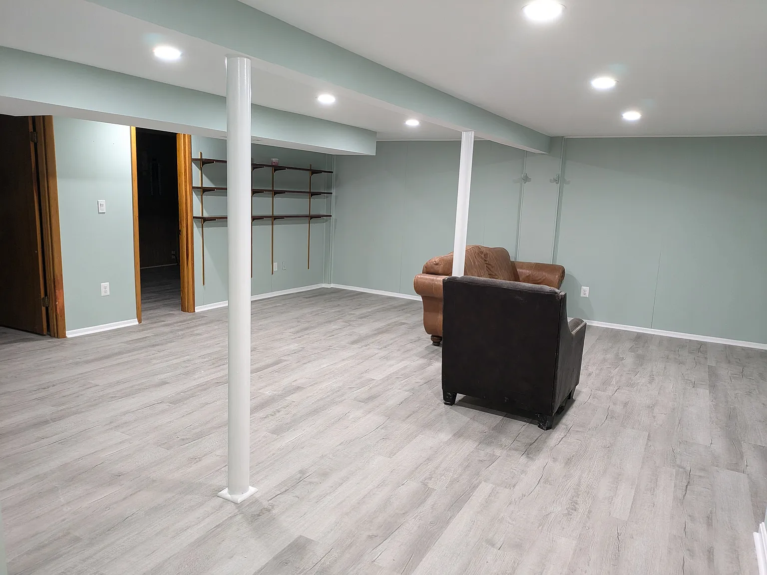 2 bed, 1300 sqft, $1,800 — Photo 4