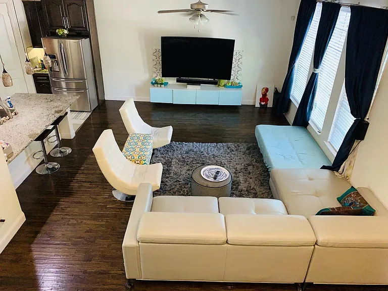 10528 Steinbeck Ln — Photo 5