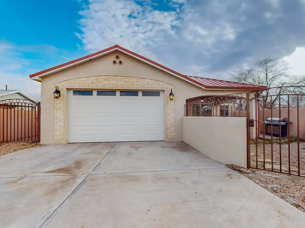 3181 Arenal Rd SW, Albuquerque, NM 87105