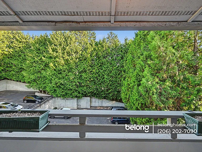 7930 SE 34th St #513 — Photo 2
