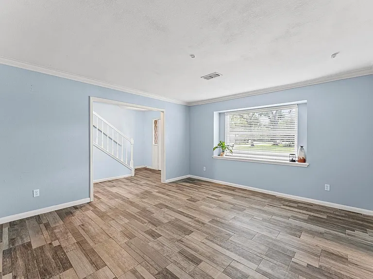 427 Whitecap Dr — Photo 12