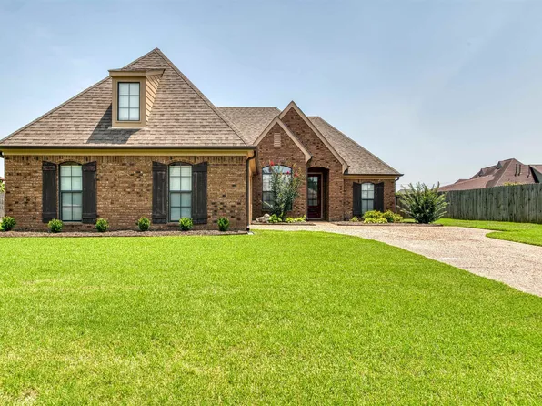 6432 Bevan Dr E, Arlington, TN 38002