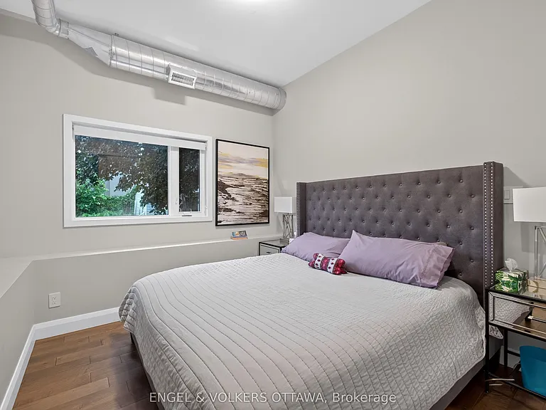 44 Byron Ave #D — Photo 31