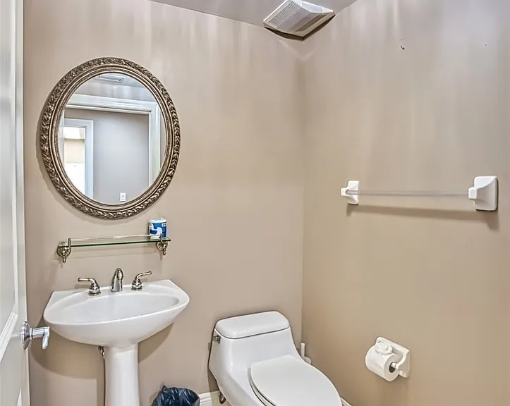 2090 W 1st St #G1607 — Photo 40