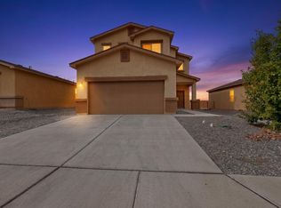 23 Hermanos Loop, Los Lunas, NM 87031