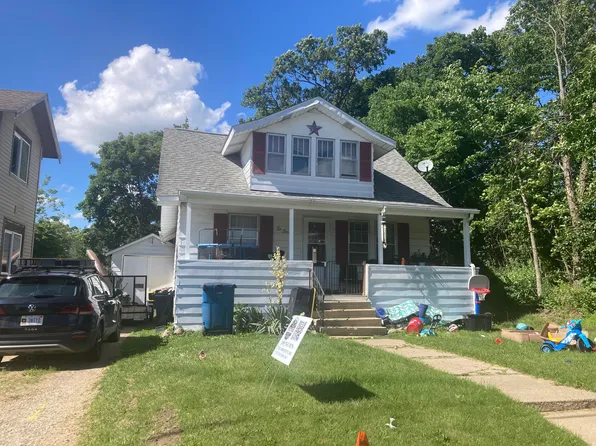 611 Cliff St, Battle Creek, MI 49014