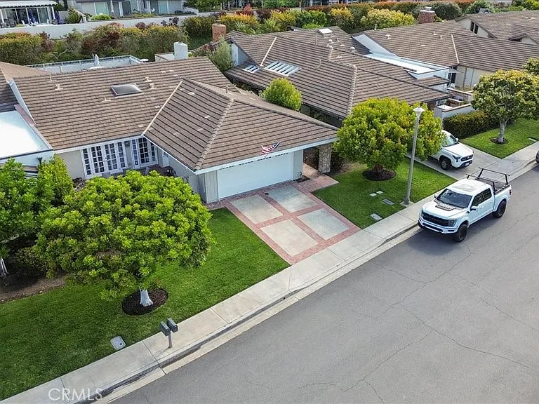 8 Sandbar Dr — Photo 32