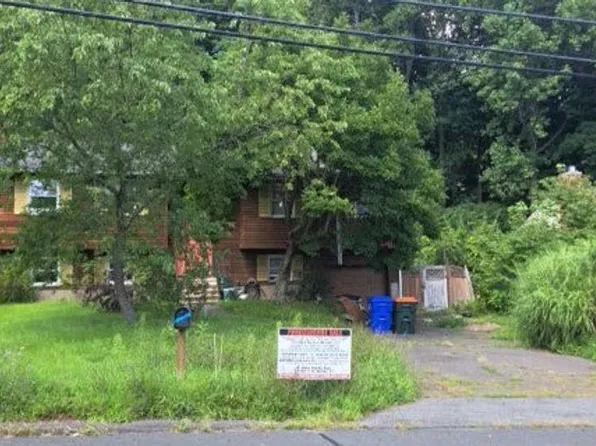 115 Allen Ave, Meriden, CT 06451