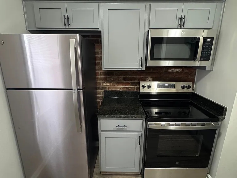 River Oaks Townhomes at Fox Chapel — Photo 55