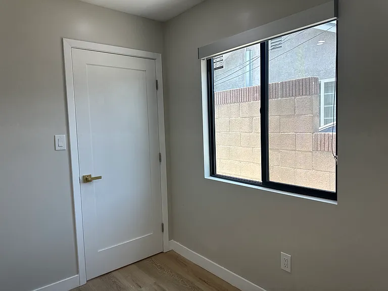 1407 S McDonnell Ave #B — Photo 10
