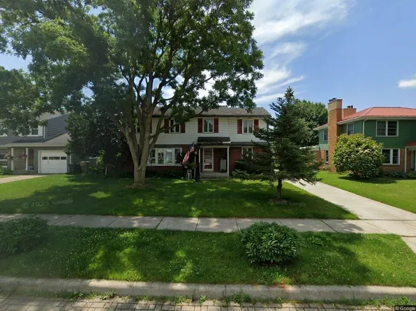 1604 Hoover Ave, South Bend, IN 46615
