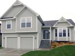 10968 S Langley St, Olathe, KS 66061