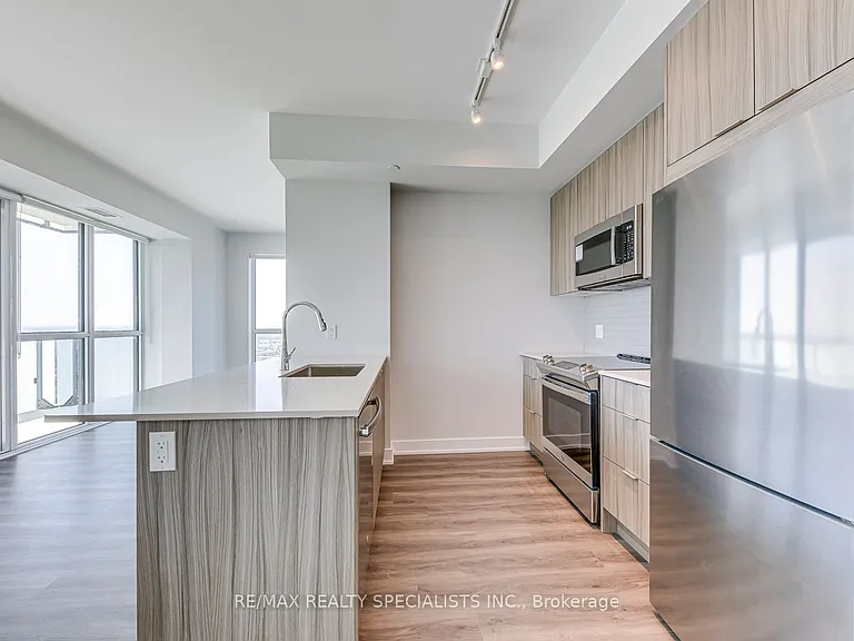 430 Square One Dr #2908 — Photo 9