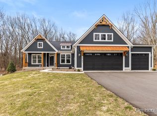 8780 Bentham Ct, Rockford, MI