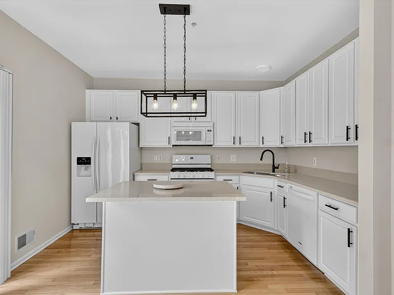 379 Cherry Orchard Rd — Photo 11