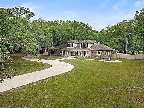 2nd image of 78299 Watts Rd