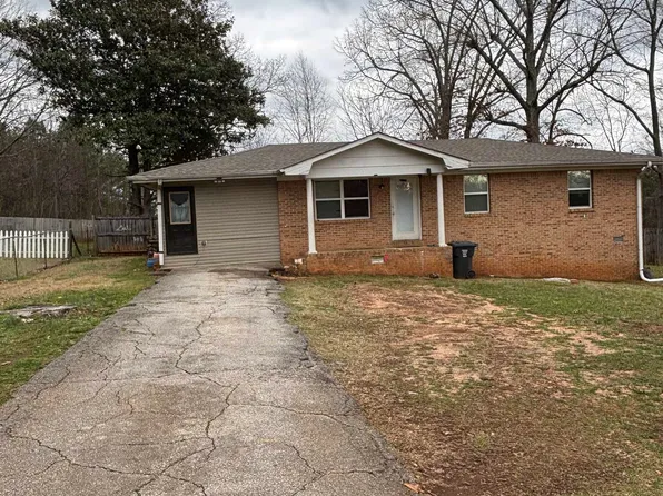 218 Ash Ave, Russellville, AL 35653