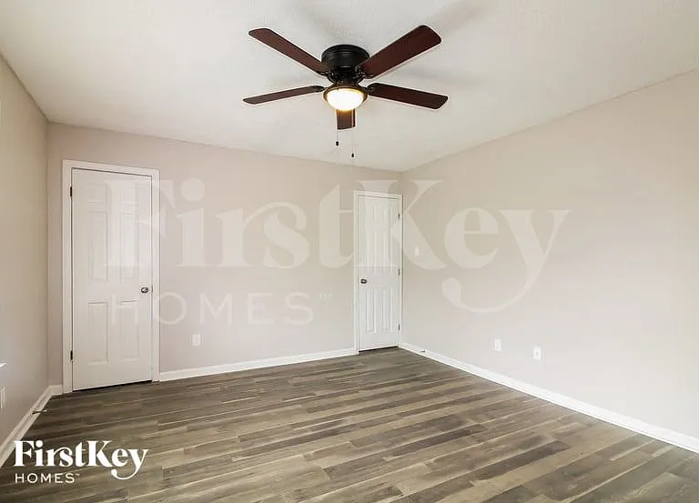 1459 Haverwood Ave — Photo 11