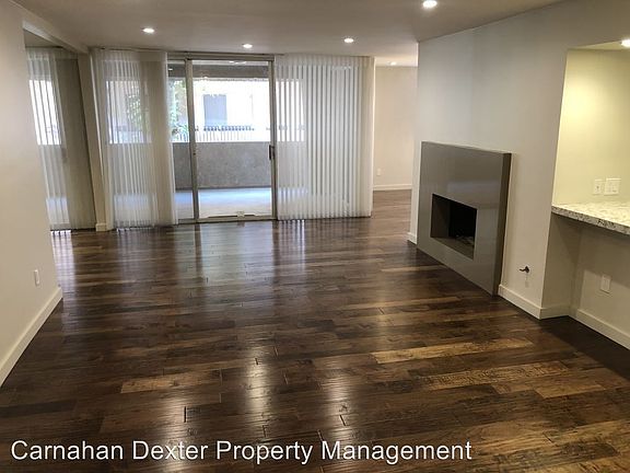 4th image of 5330 Lindley Ave Unit 108
