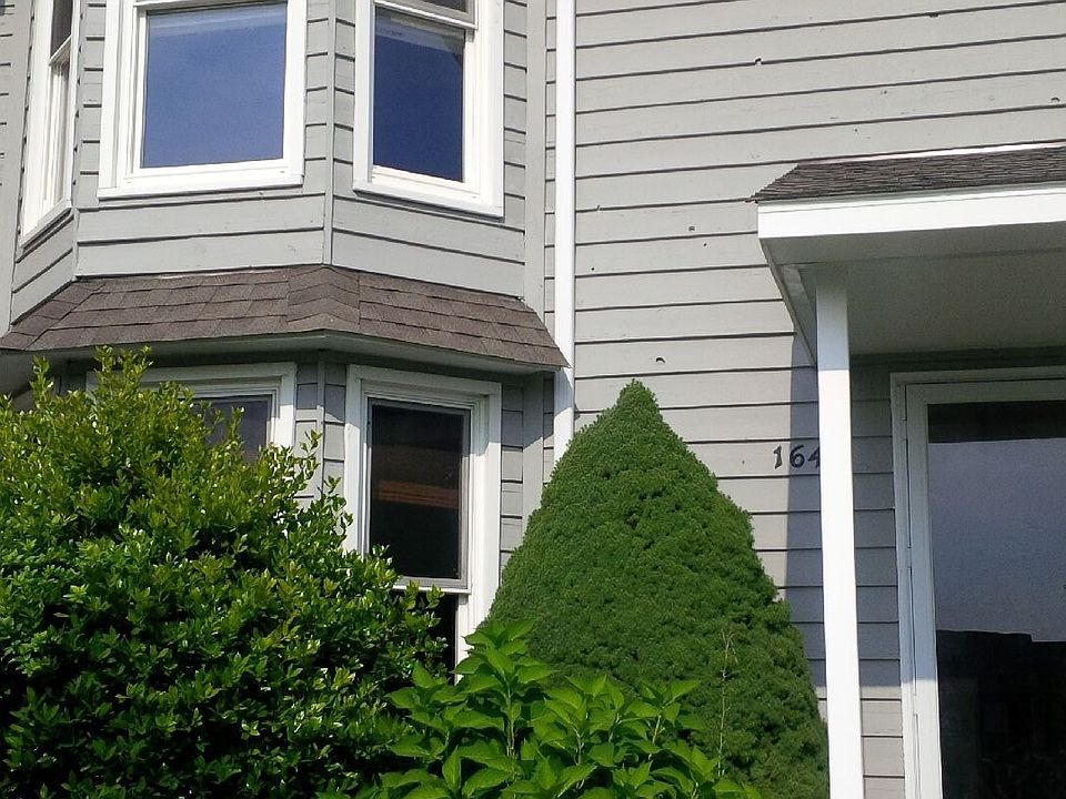 1st image of 1647 York Dr