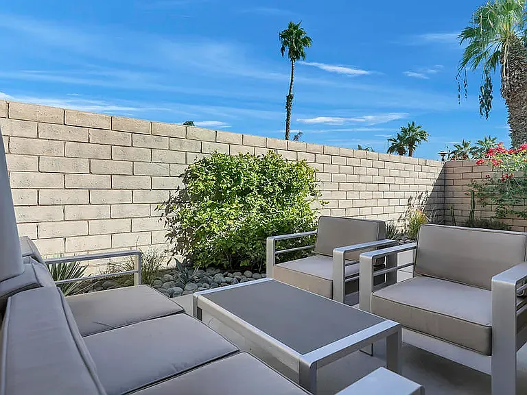 42475 Adams St — Photo 8