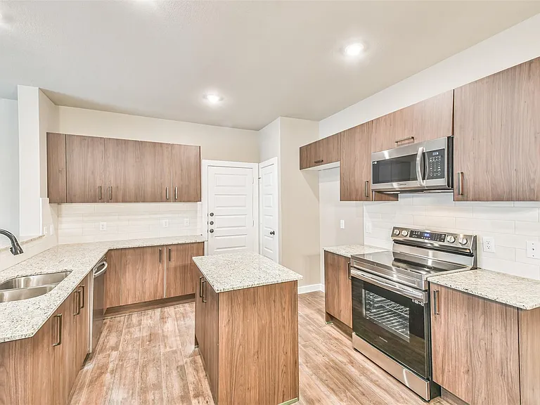 25105 Pacific Wren Dr — Photo 11