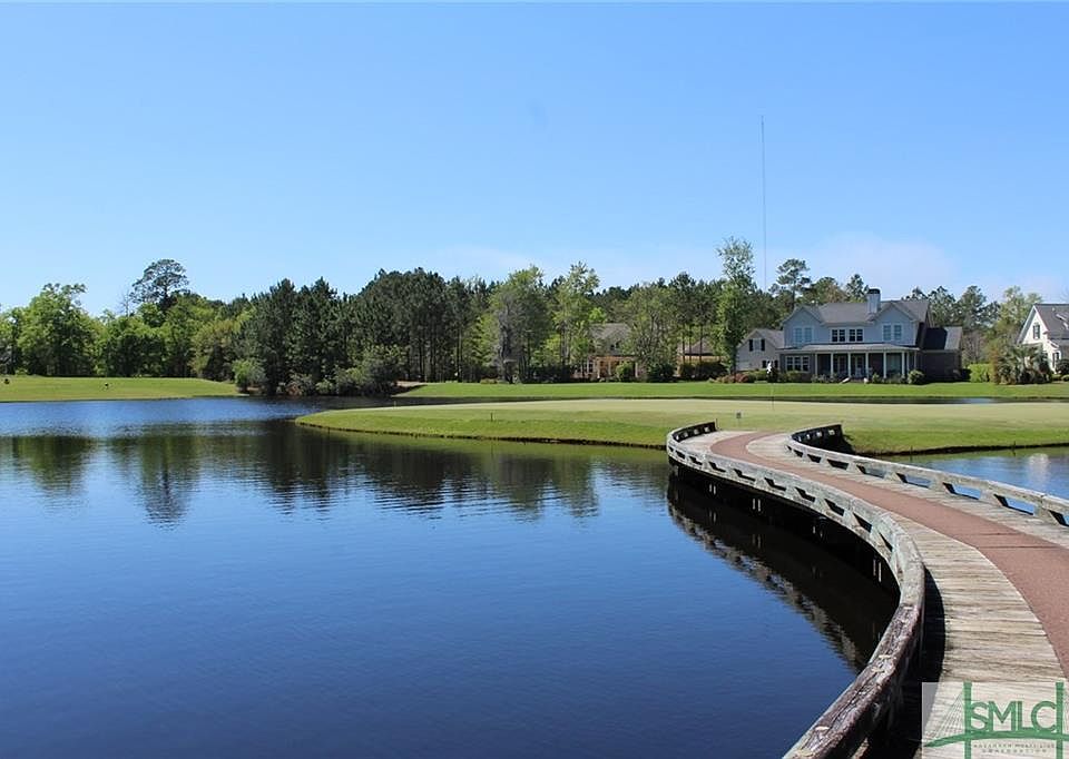 1st image of 246 Spanton Cres