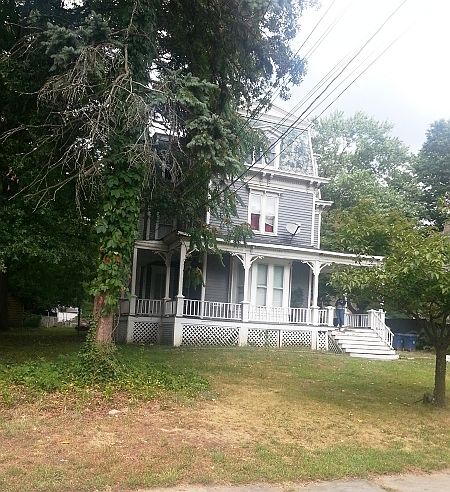 2nd image of 1213-15 Putnam Ave